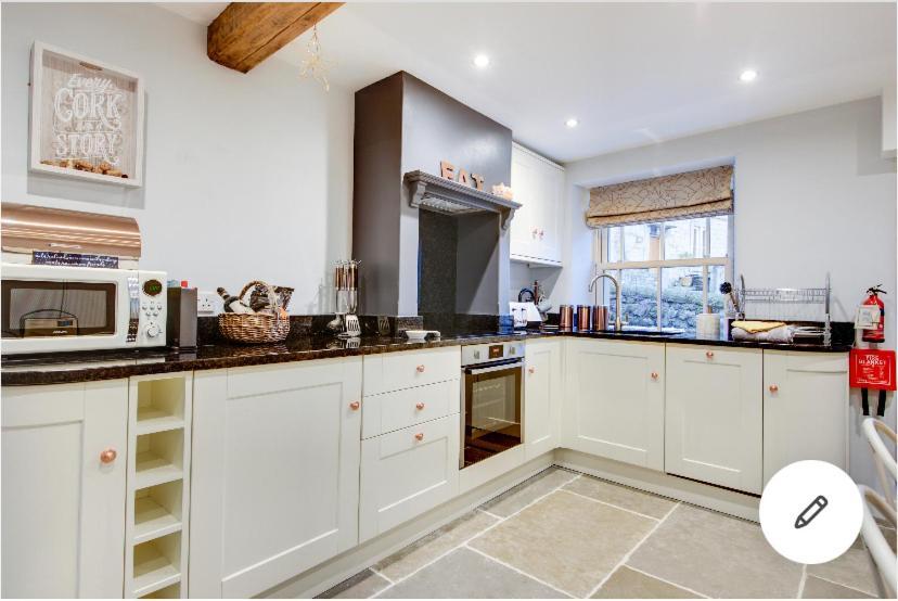 Rustic Retreats Jacks Cottage With Hot Tub & Alpaca Walking Experiences Matlock  Exteriér fotografie